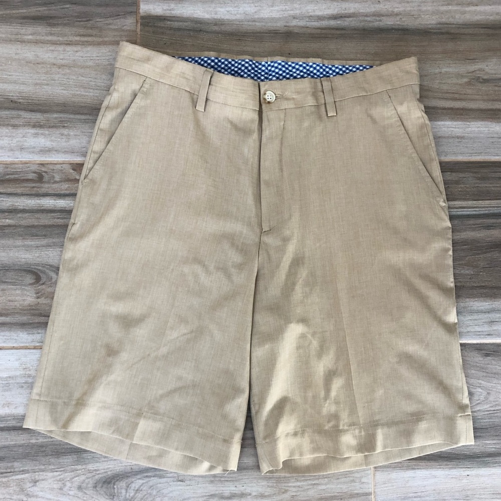 Men’s Tan Turtleson Slack Shorts Size 32